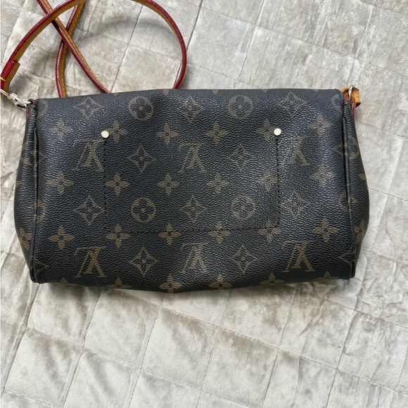 Louis Vuitton Monogram Brown Crossbody Bag - Picture 8 of 8